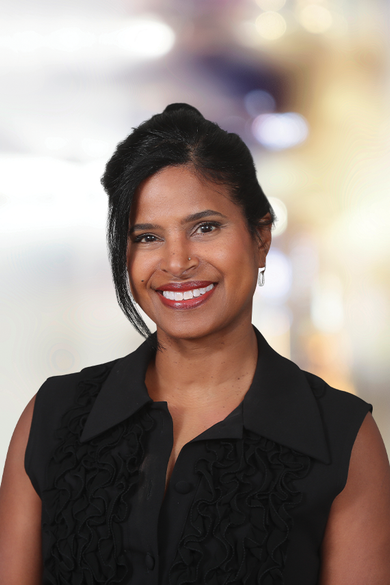 Portrait of René Loeb, REALTOR® | NRLUX.